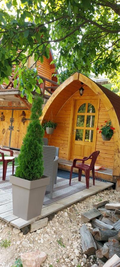 Vila Jelena - Bungalov Crni Vrh Экстерьер фото